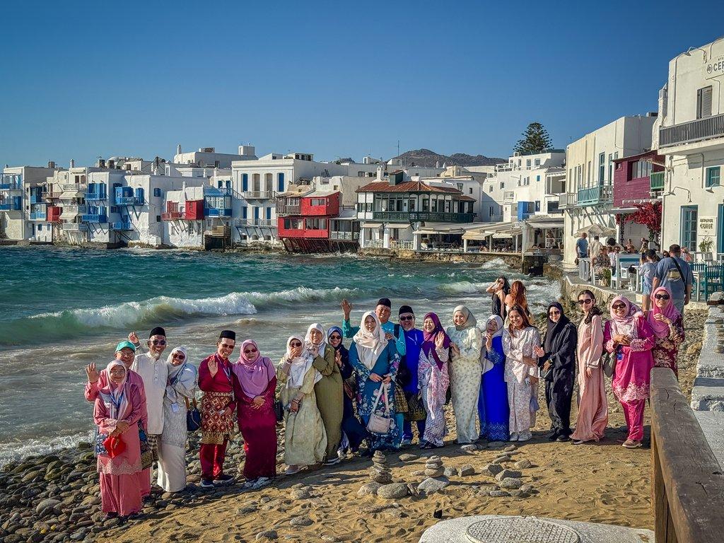 27 May 2027 Mykonos : The Iconic Greek Island Dream